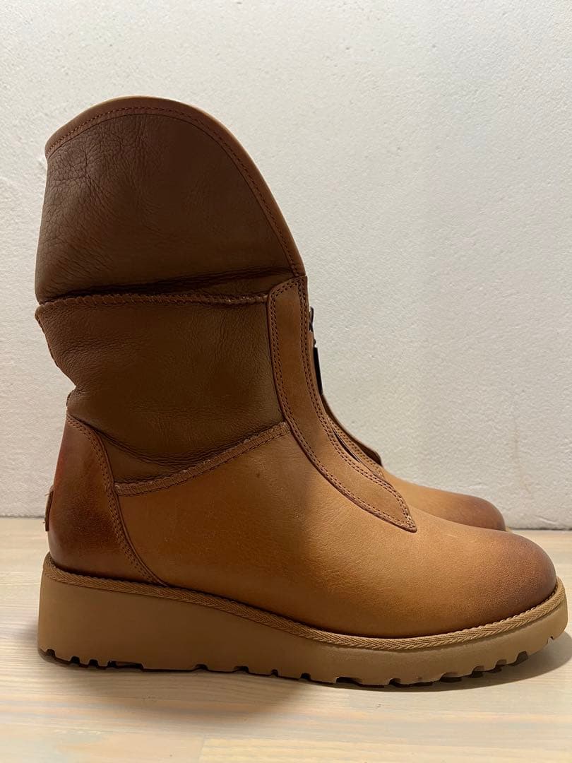 (美品) UGG アグ ジップアップ ムートンブーツ 24cm