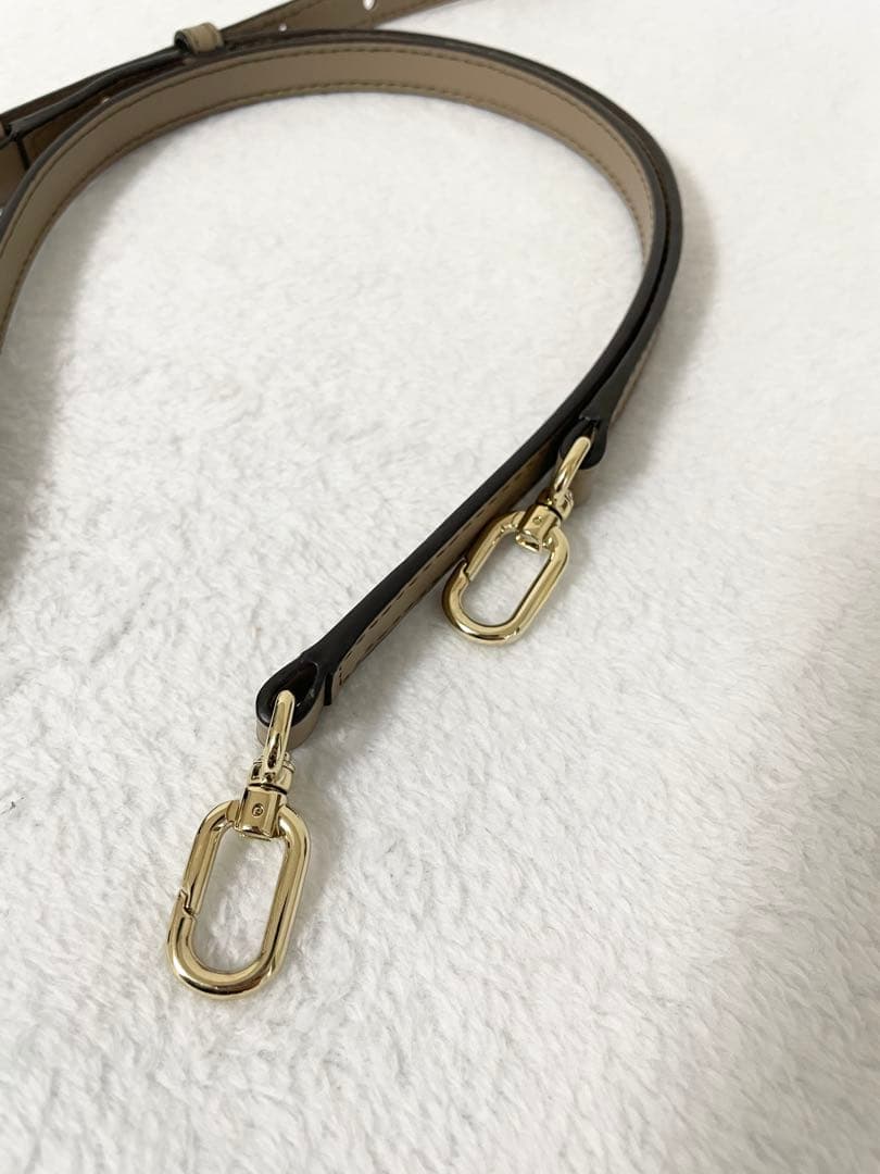 【美品】FURLA miniジルダショルダーバッグ　グレージュ