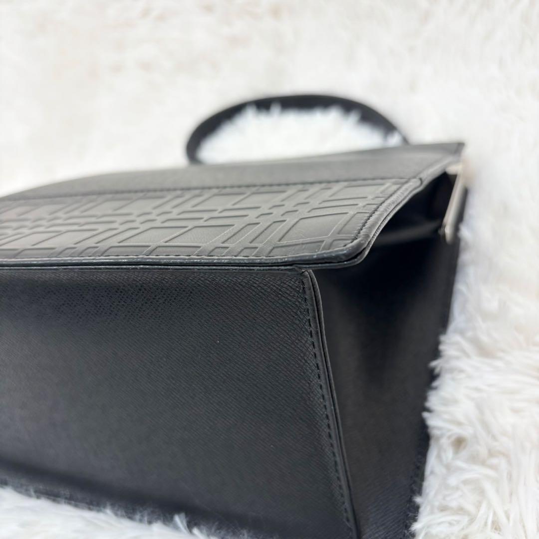 バーバリーロンドン サフィアーノレザー ノバチェック 冠婚葬祭 黒