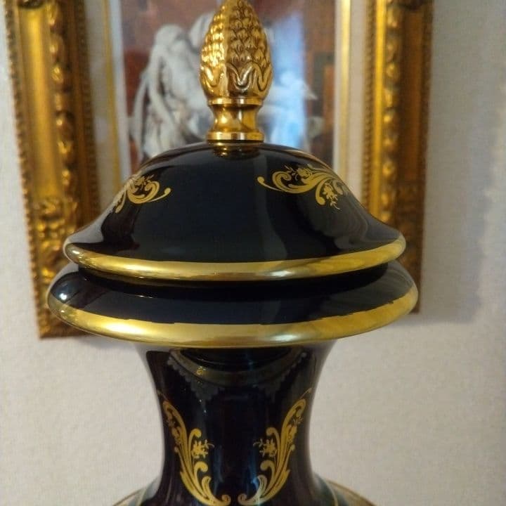 ✴激安！希少フランス製！飾り壺(ポプリ壺)新品未使用！