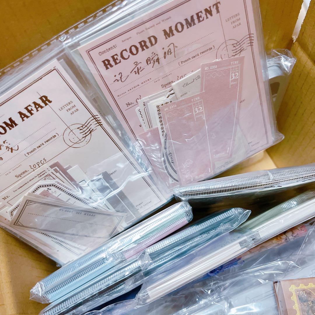 【80サイズ】　コラージュ素材　まとめ売り　紙モノ　大量　B