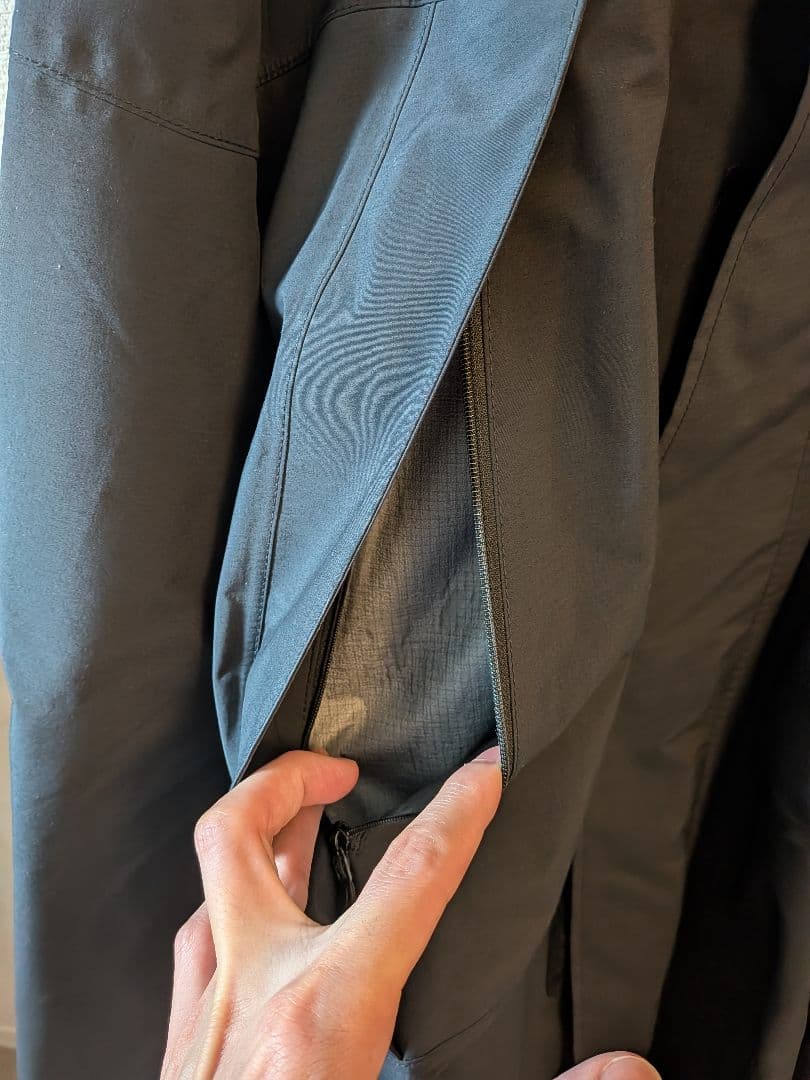 40 キャプテンサンシャイン ゴールドウィン ゴアテックス モンスターパーカー