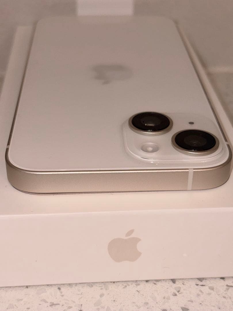 Apple iPhone 14 ホワイト128GB 本体 充電ケーブル付き