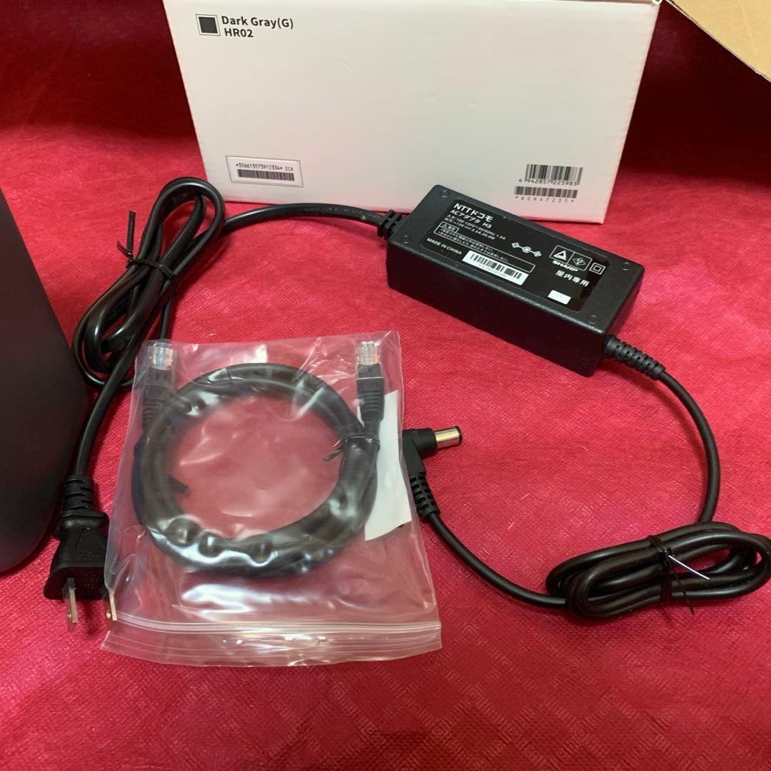 【美品】NTTドコモ 5G HR02 ルーター