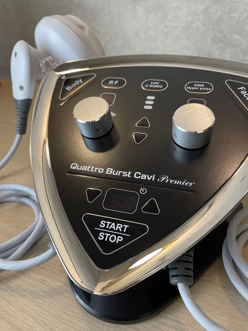 クワトロバーストキャビプレミア 【箱/説明書あり美品】