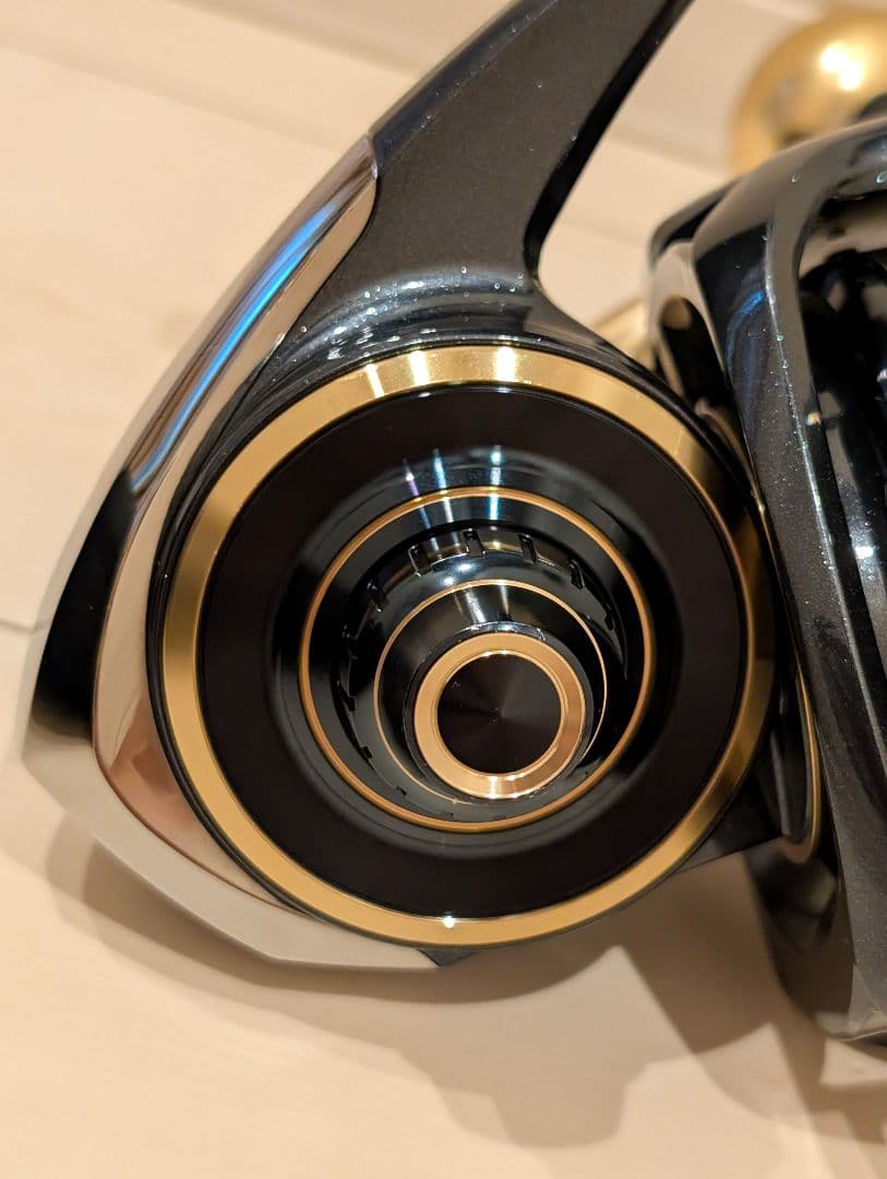 20 ソルティガ 18000p NL20ST23000BM スプール付き