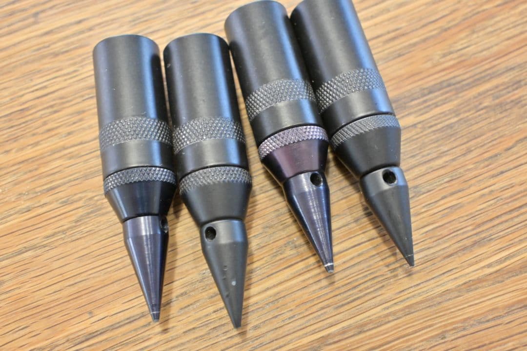 QUADRASPIRE　スパイク　ブラック　19mm 4個