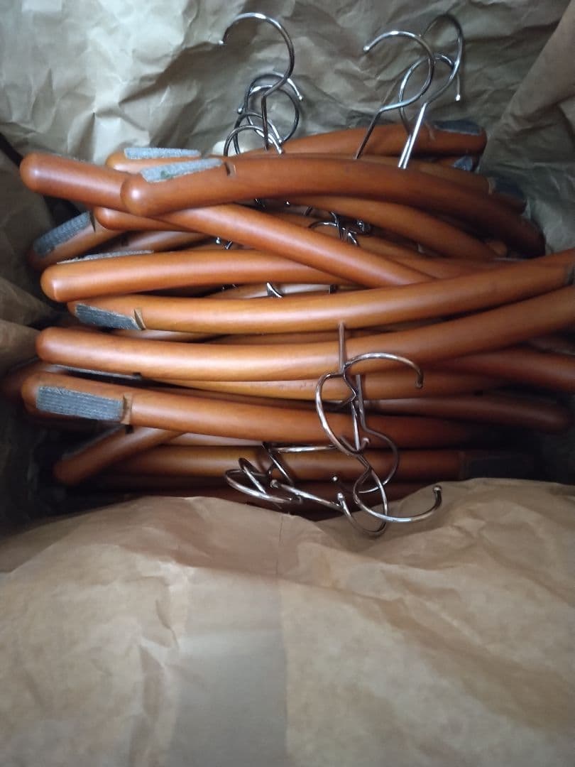 木製ハンガー　44本