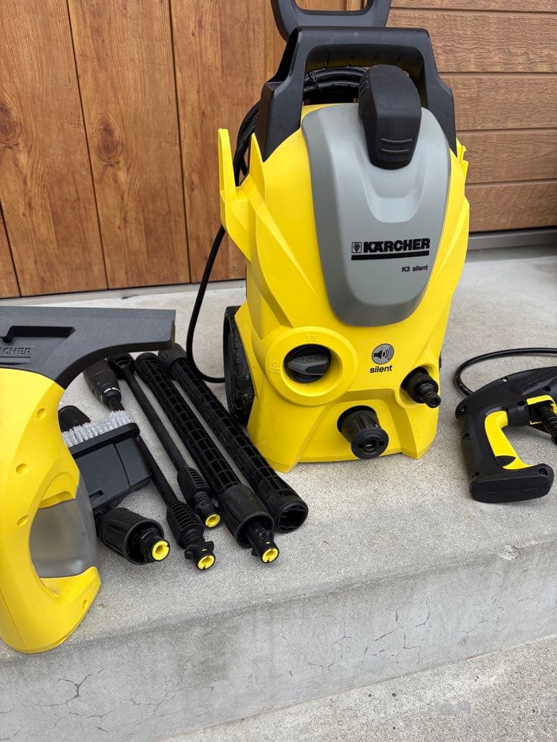 高圧洗浄機ケルヒャーK3 と　バキュームクリーナー