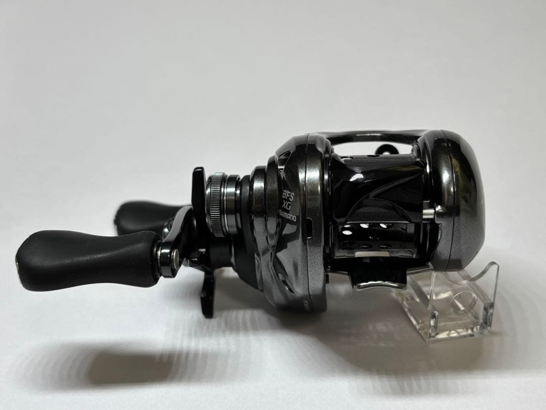 SHIMANO シマノ 25 SLX BFS XG LEFTベイトリール