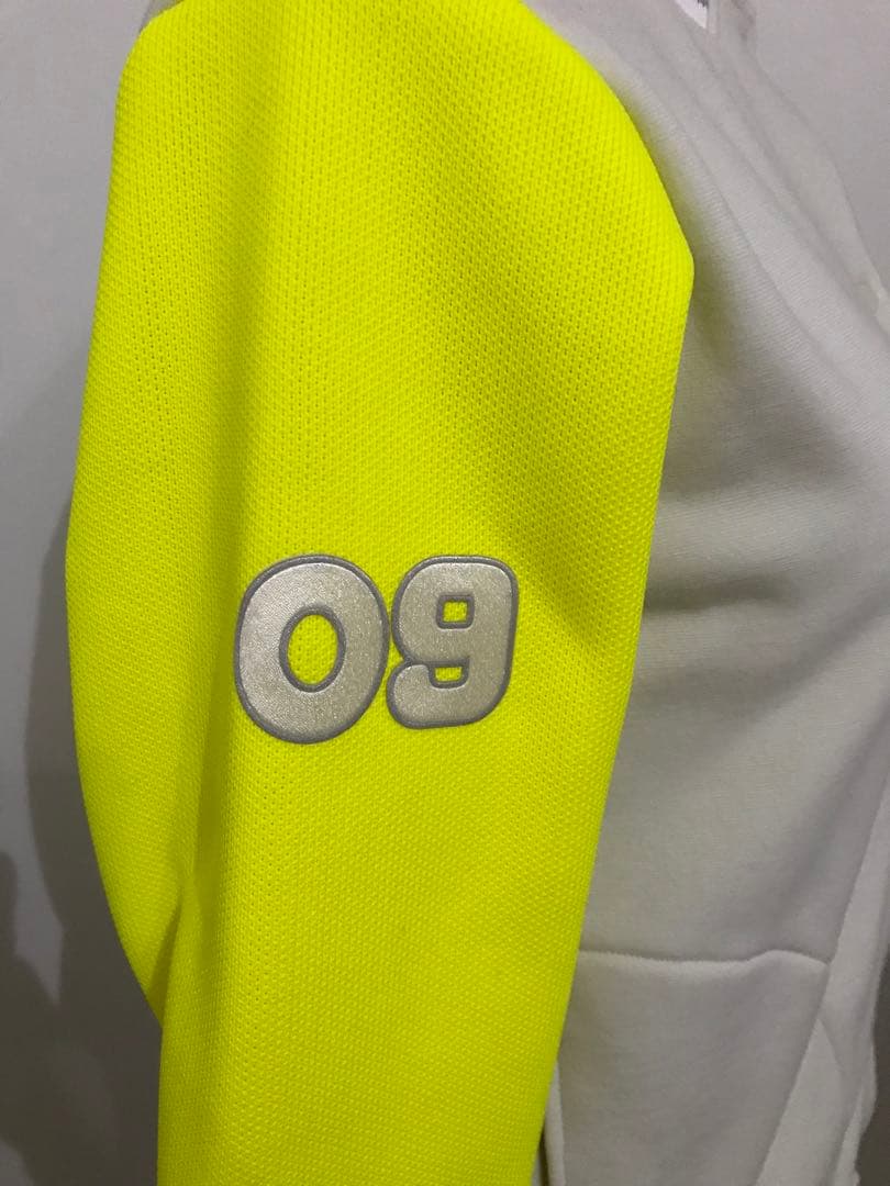 最終値下げ♪約70%オフ❣️新品未使用タグ付き アルチビオ ブルゾン