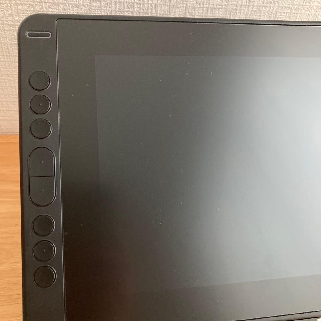 【美品】HUION KAMVAS 12 液晶ペンタブレット 本体＋保護フィルム付