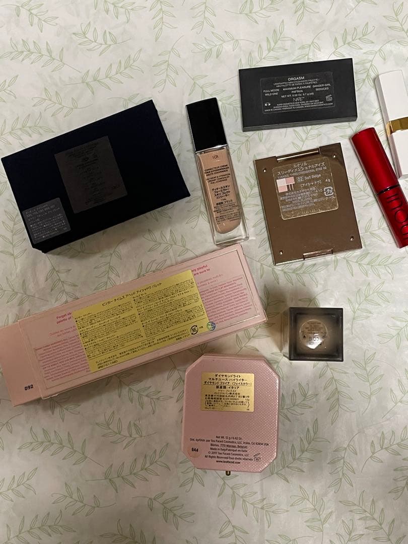 デパコスまとめ売り　コスメまとめ売り