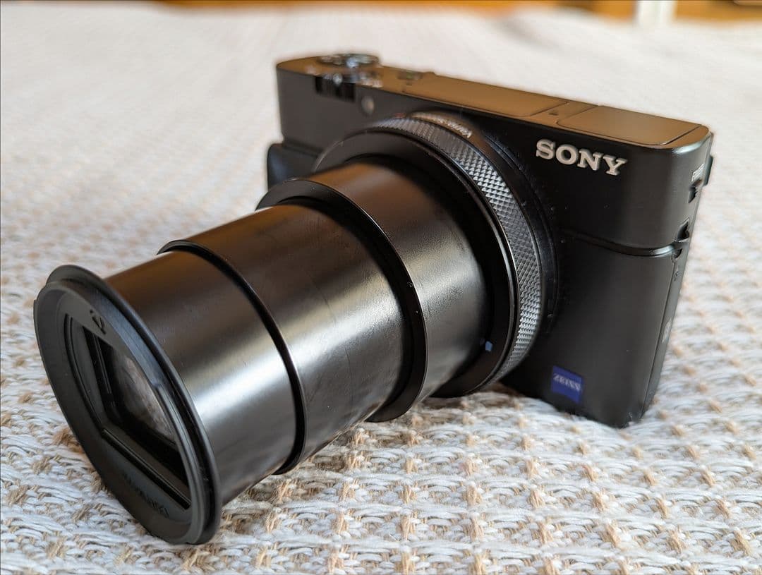 SONY RX100 Ⅵ コンパクトデジタルカメラおまけ付き