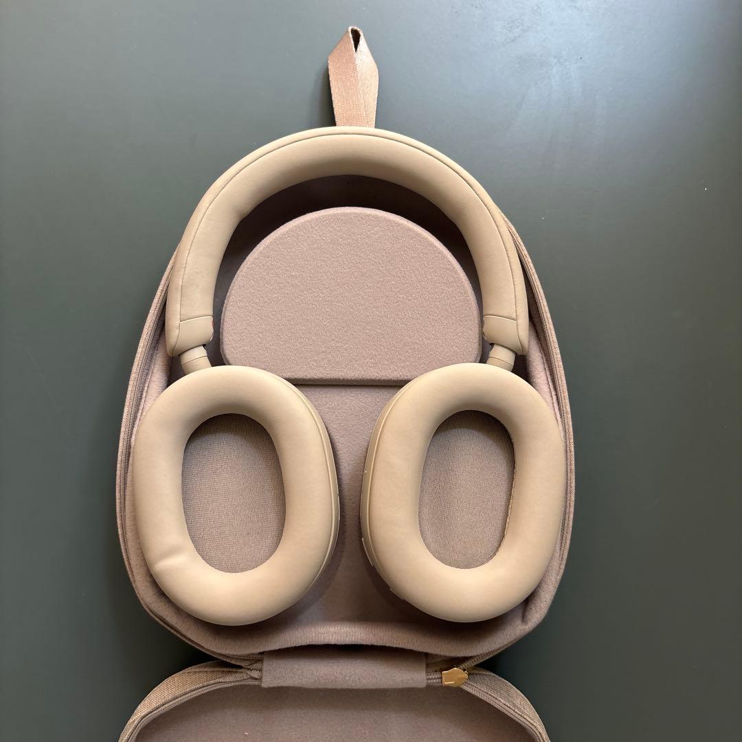 SONY WH-1000XM5ワイヤレスヘッドホン プラチナシルバー