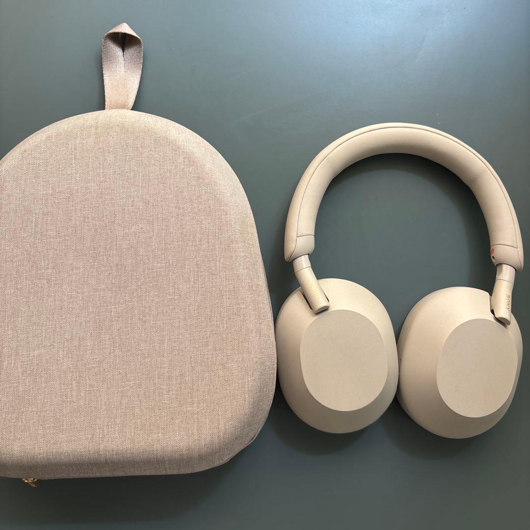 SONY WH-1000XM5ワイヤレスヘッドホン プラチナシルバー