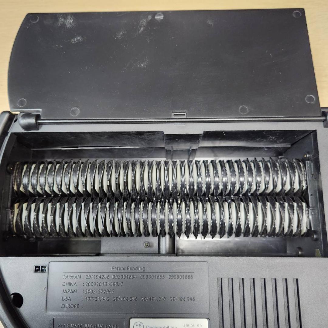 ★KNOX　シュレッダー　SHREDDER-102　グッドデザイン賞