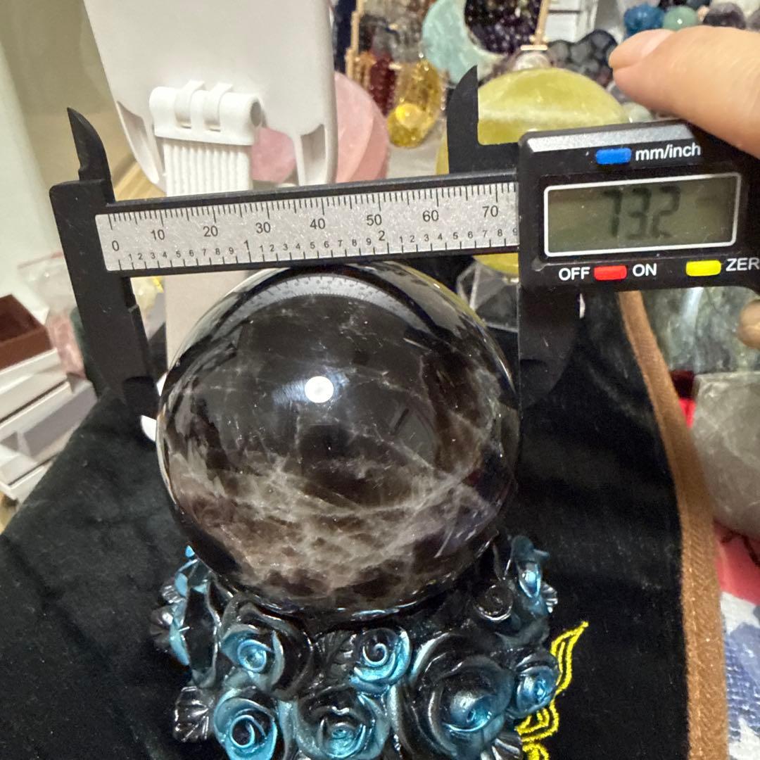 モリオンスフィアバラの台座