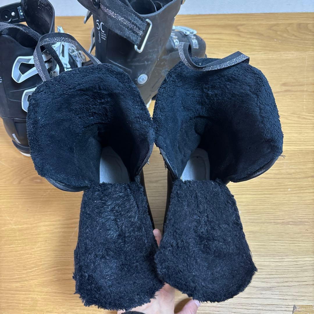 22年モデル Rossignolスキーブーツ レディース　22-23.5cm