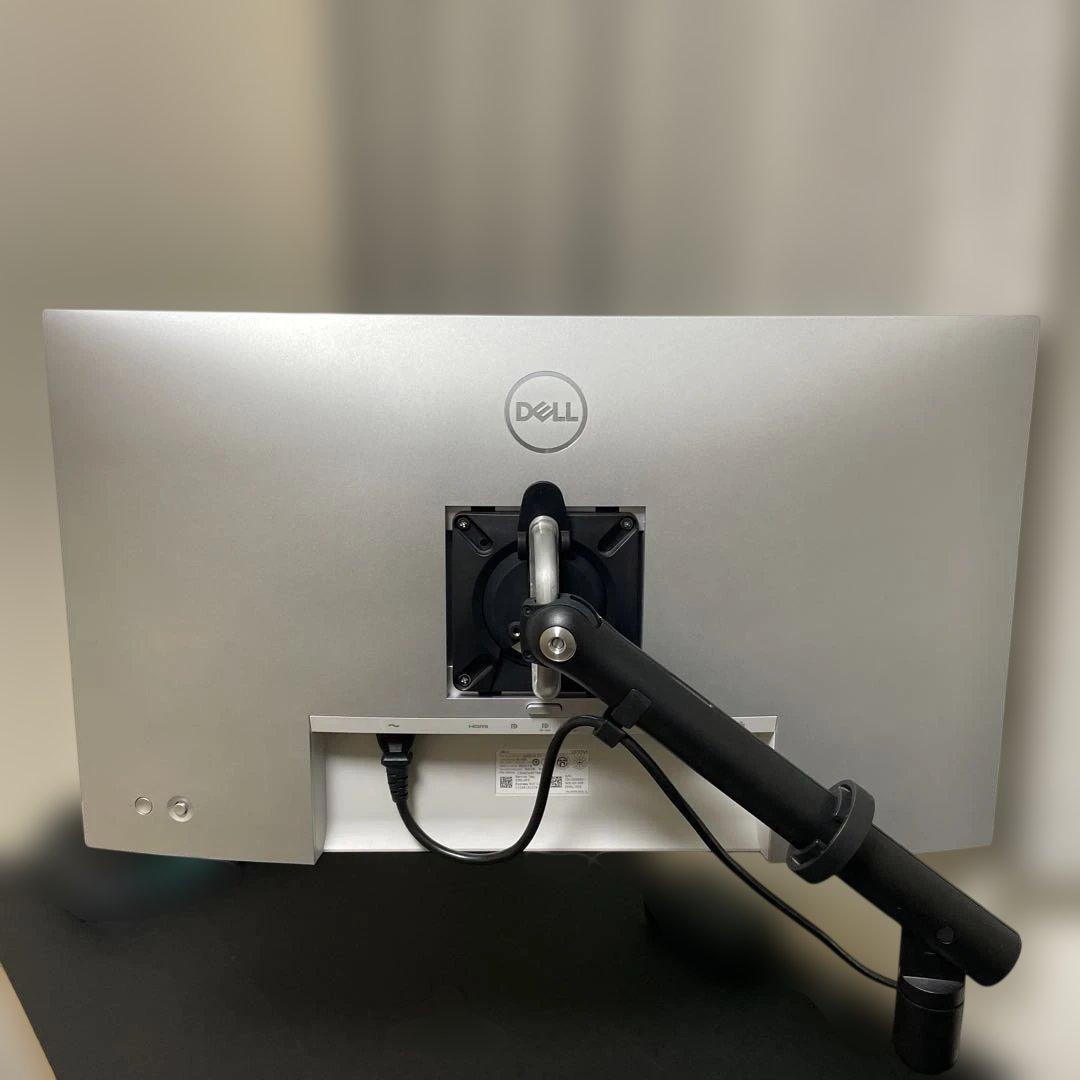 27インチモニター Dell U2723QX