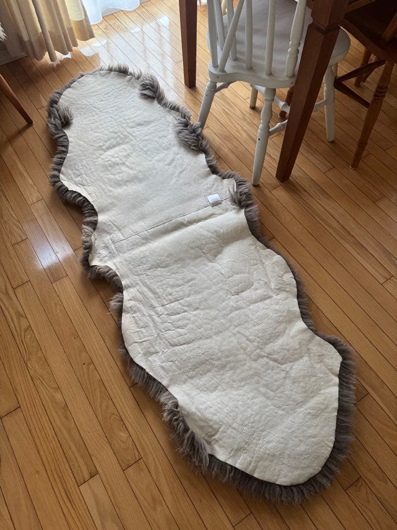 コストコ　ムートンラグ　180×63