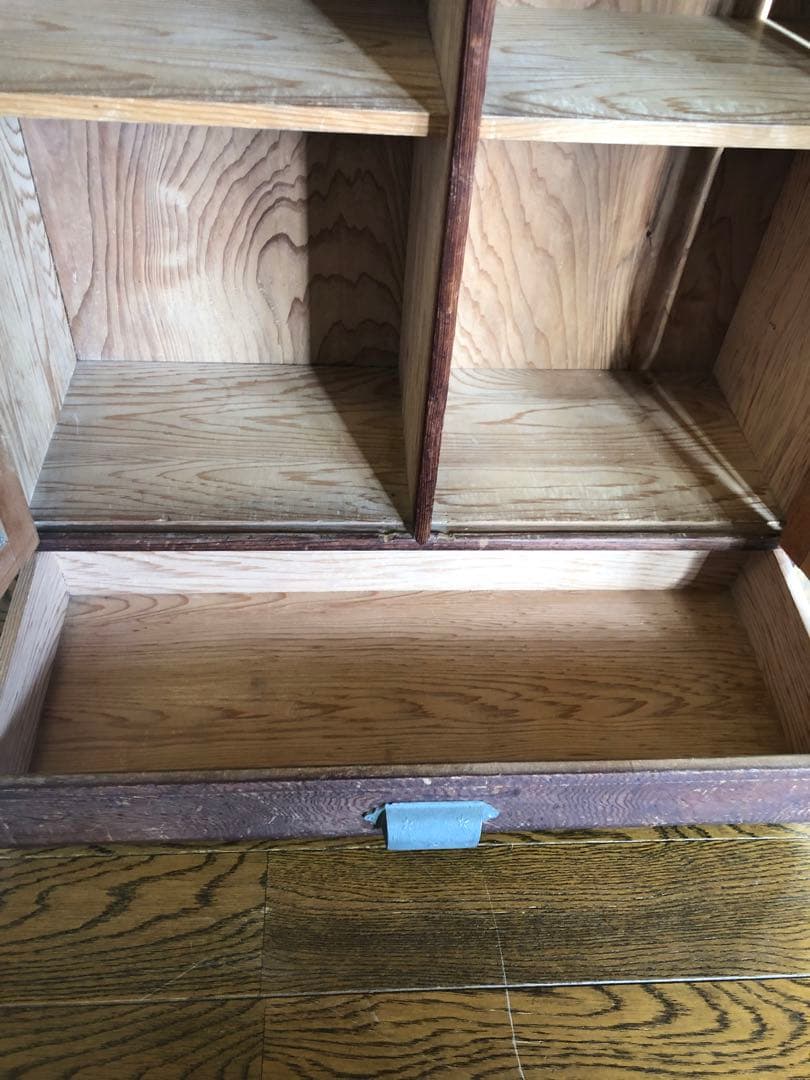 ■レトロ■古い木小ぶりな鬼ダイヤガラス戸の本棚　収納