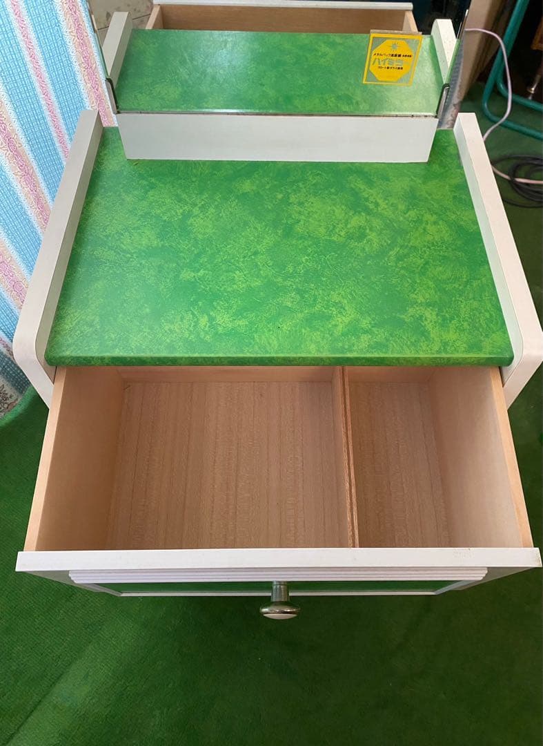 ドレッサー 鏡台 昭和レトロ 当時物 レトロポップ インテリア 緑 グリーン