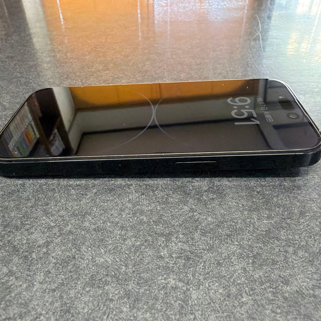 Apple iPhone 14 Pro 256GB バッテリー81%