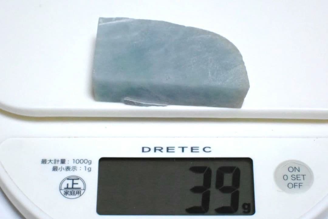 糸魚川翡翠　39グラム　市振海岸　青　原石　送料無料