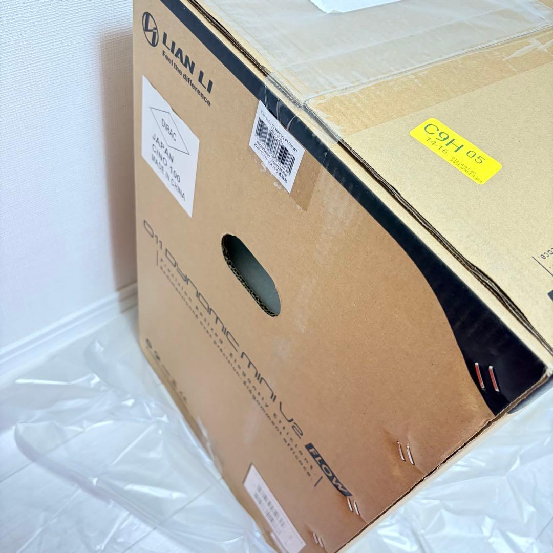 保証書つき LianLi O11D MINI V2 FLOW WT ホワイト