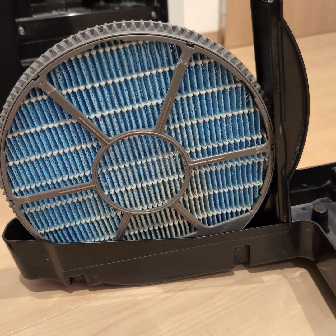 SHARP　プラズマクラスター除加湿空気清浄機 KC-GD70