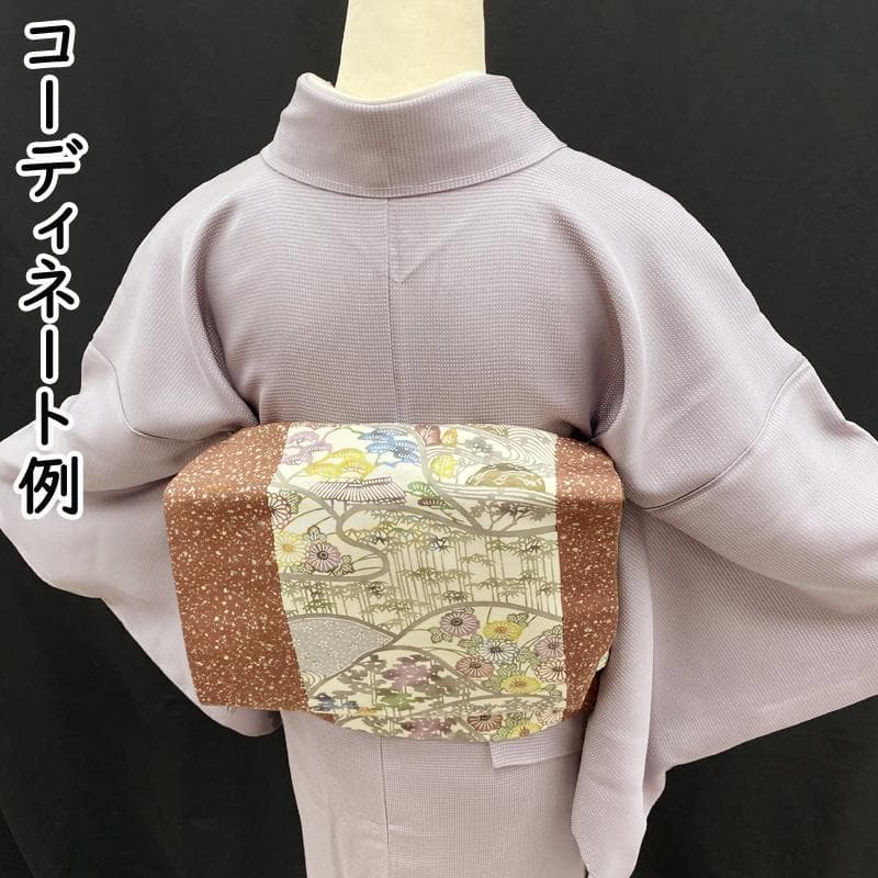 601mt70●御召 紋織 淡いラベンダー色 角通し柄 パールトーン●しつけ付