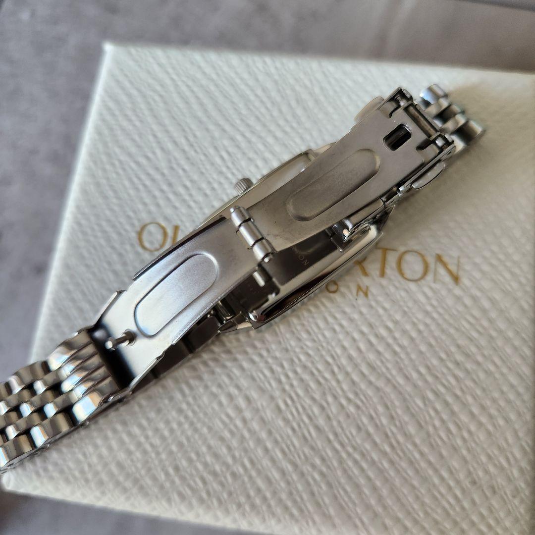 OLIVIA BURTON シルバー クォーツ 時計