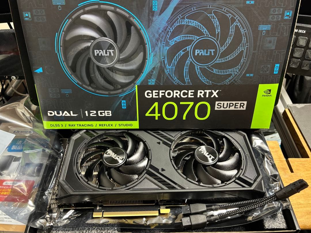 グラフィックボード・グラボ・ビデオカード PALIT GeForce RTX 4070 SUPER