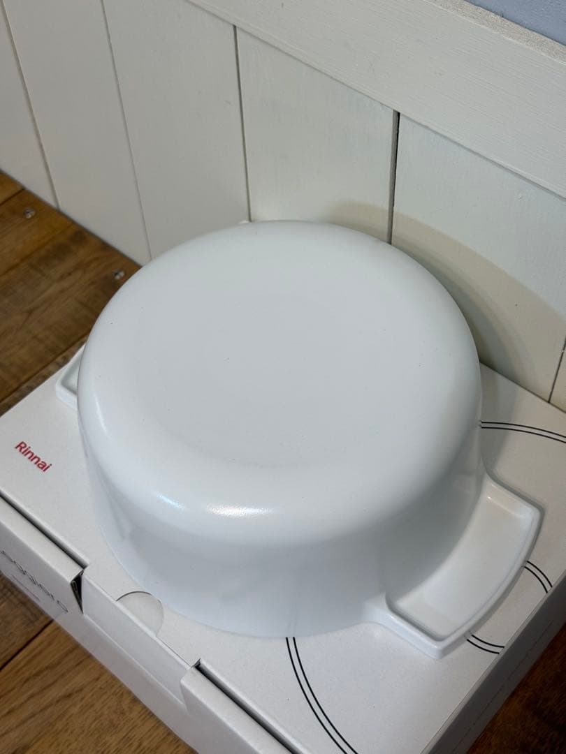 新品 リンナイ レジェロ 無水調理鍋 RBO-MN18 WH 18cm