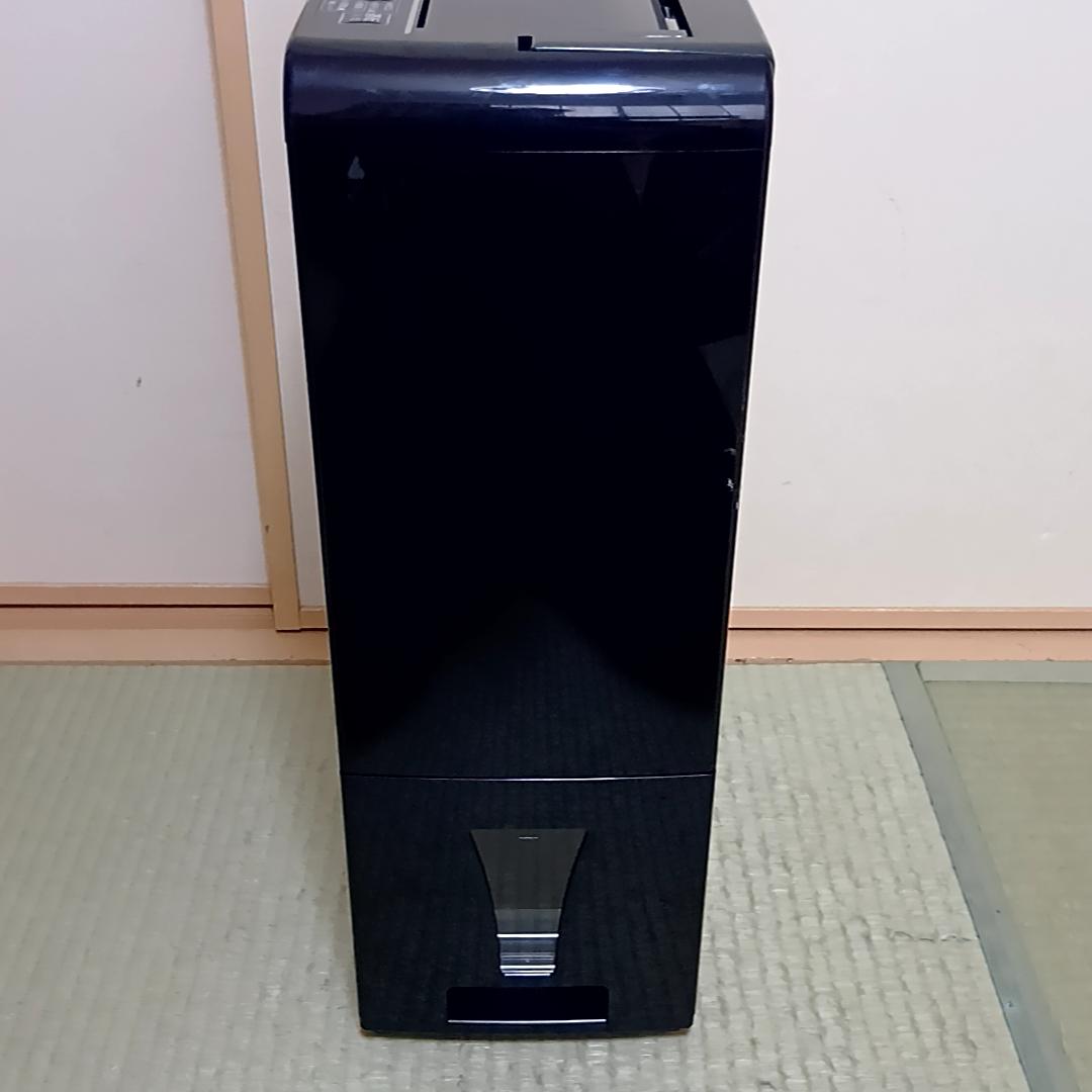 【美品】2024年製　コロナ 衣類乾燥除湿機 CD-H18A コンプレッサー式