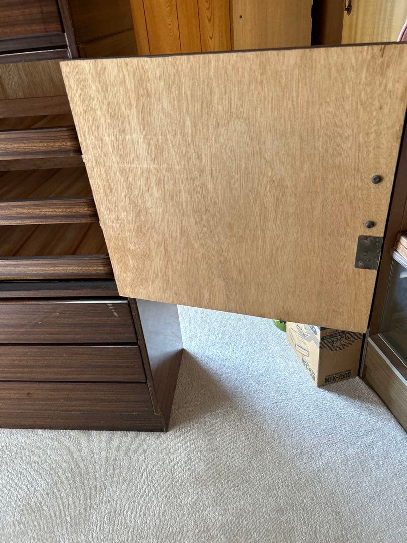 上段(小物入)中段(着物入)下段(3引出)3段組タンス