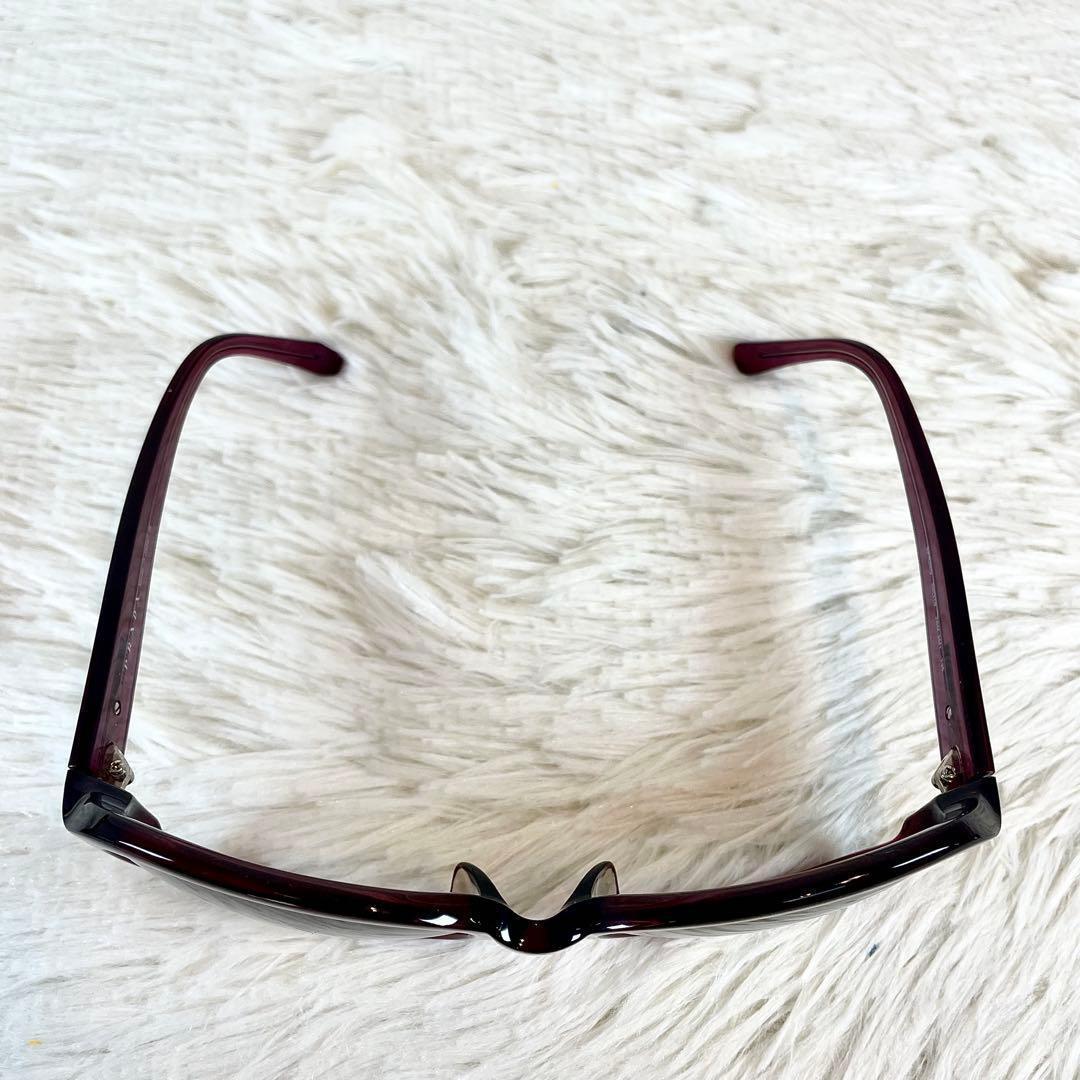 美品　PRADA　サングラス　SPR26G　ブラウンレンズ　レッドクリアフレーム
