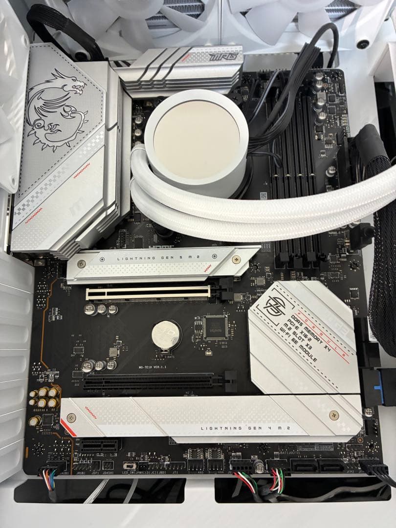 NZXT H9 elite 白＋マザボ＋簡易水冷cpuクーラー+電源