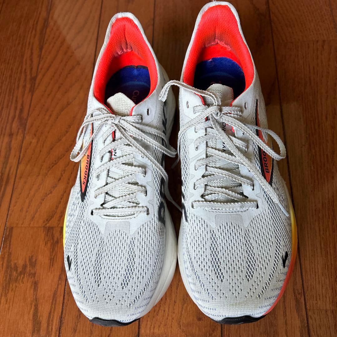 BROOKS HYPERION MAX 25.5cm 補修材付き　ランニング