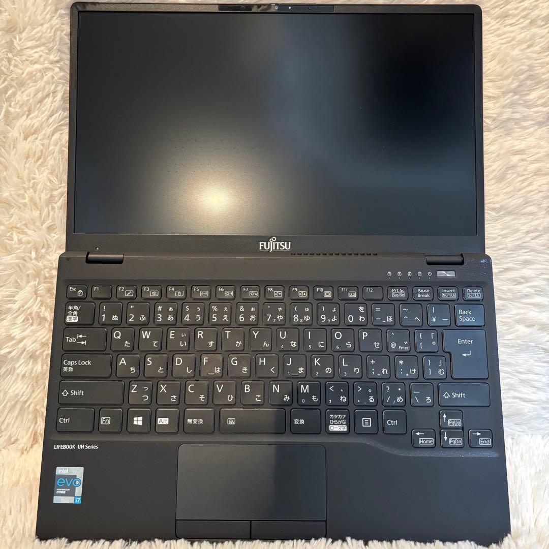 【Evo認証モデル❗️】軽量 薄型 大容量✨富士通ノートpc⭐️2021年