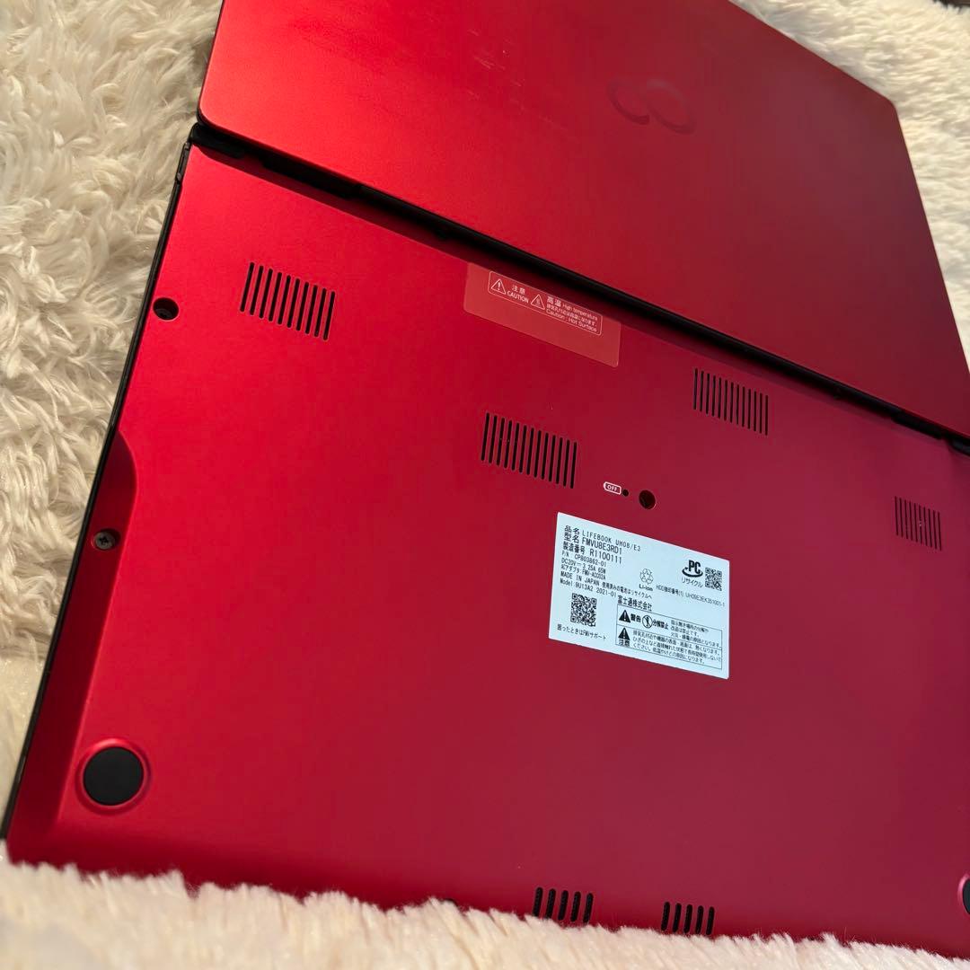 【Evo認証モデル❗️】軽量 薄型 大容量✨富士通ノートpc⭐️2021年