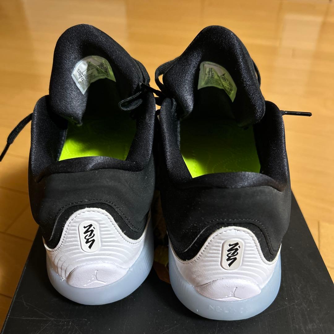 Jordan バスケットシューズ ハイカット 黒/白/赤