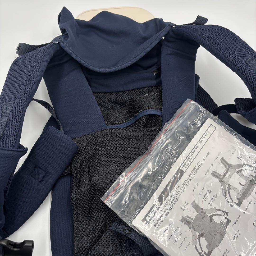 【値下げ】完品 アップリカ ラクリス ネイビー抱っこ紐 メッシュ