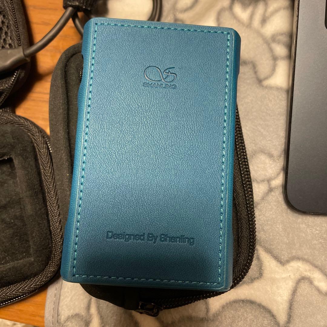 Shanling M3 ultra 青ケース付属