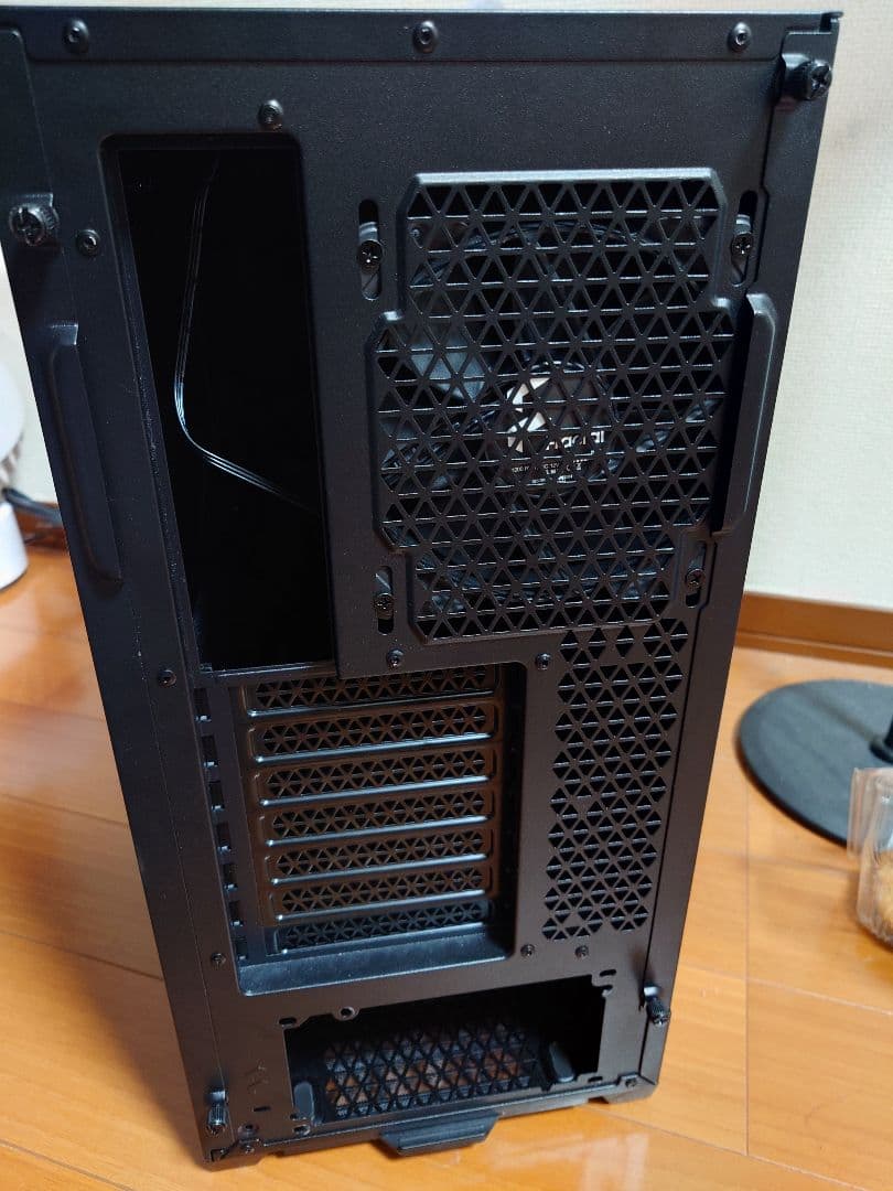 PCケース(自作PC用) Fractal Design Pop Silent Black Solid