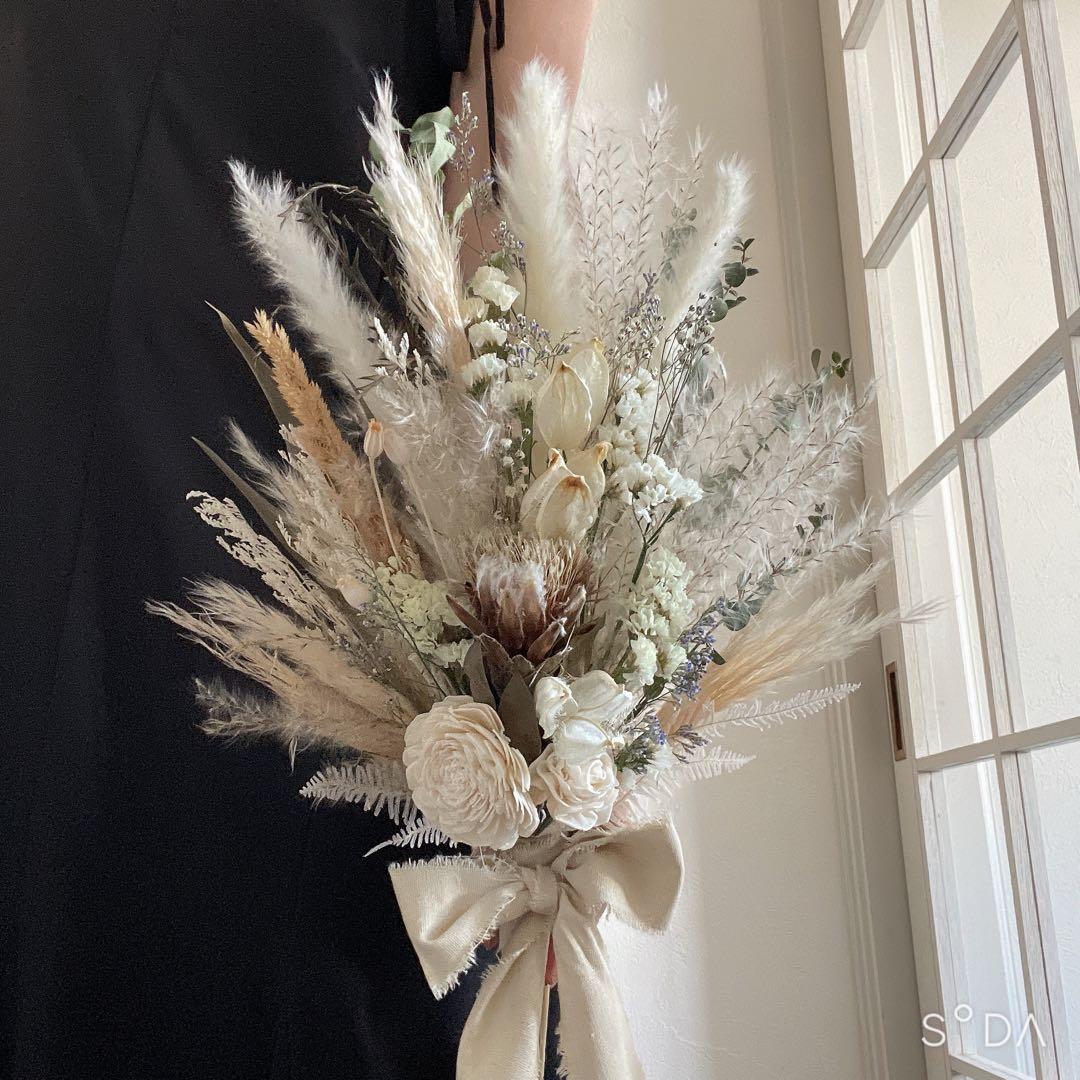 ドライフラワーブライダルブーケ　ネイティブホワイト