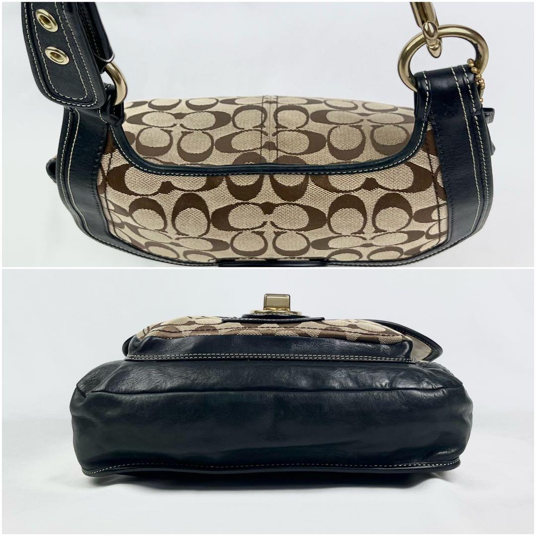 COACH ショルダーバッグ レガシー シグネチャー ターンロック ベージュ