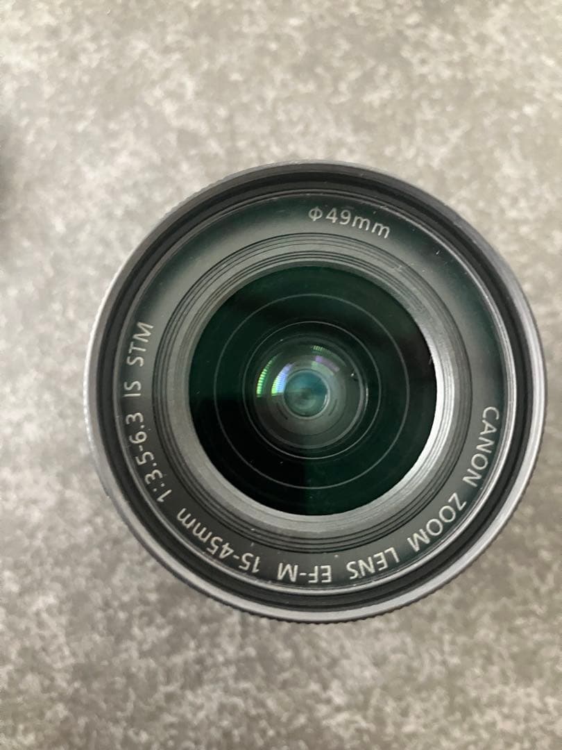 Canon キャノン EOS kiss M ダブルレンズ キット　一眼