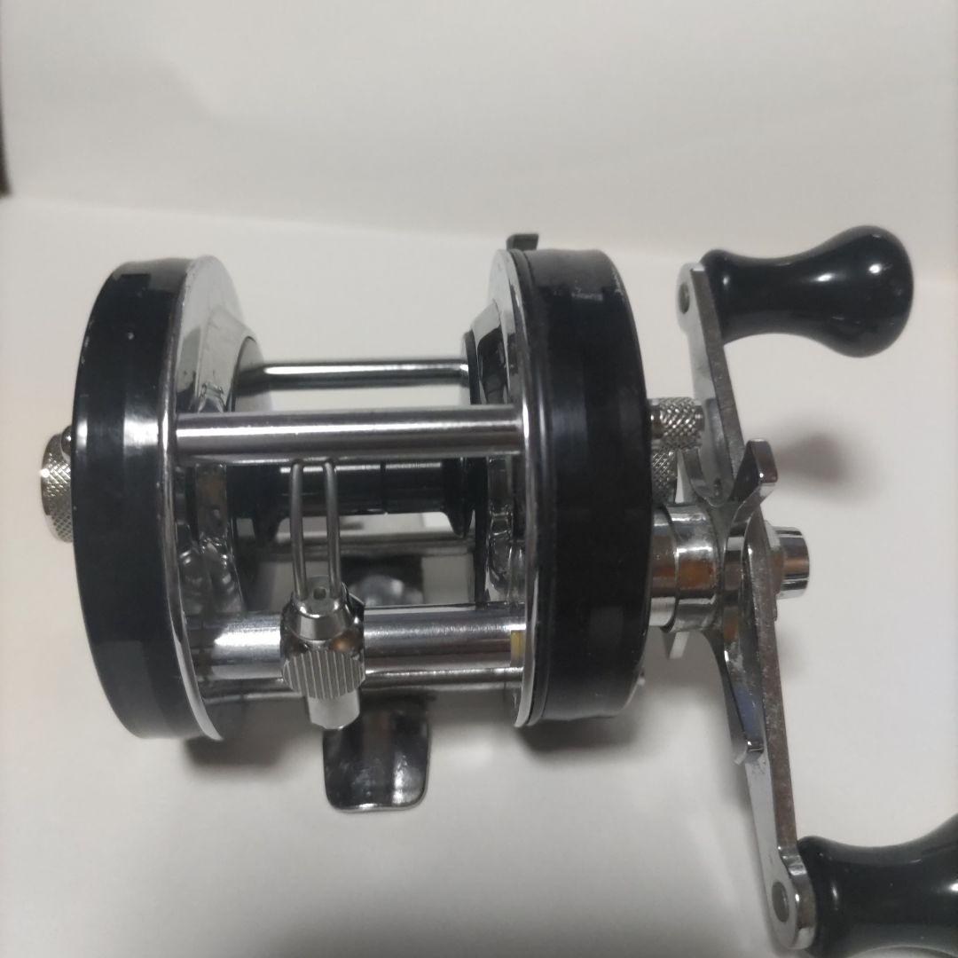 ABU Ambassadeur 5001 C ベイトリール